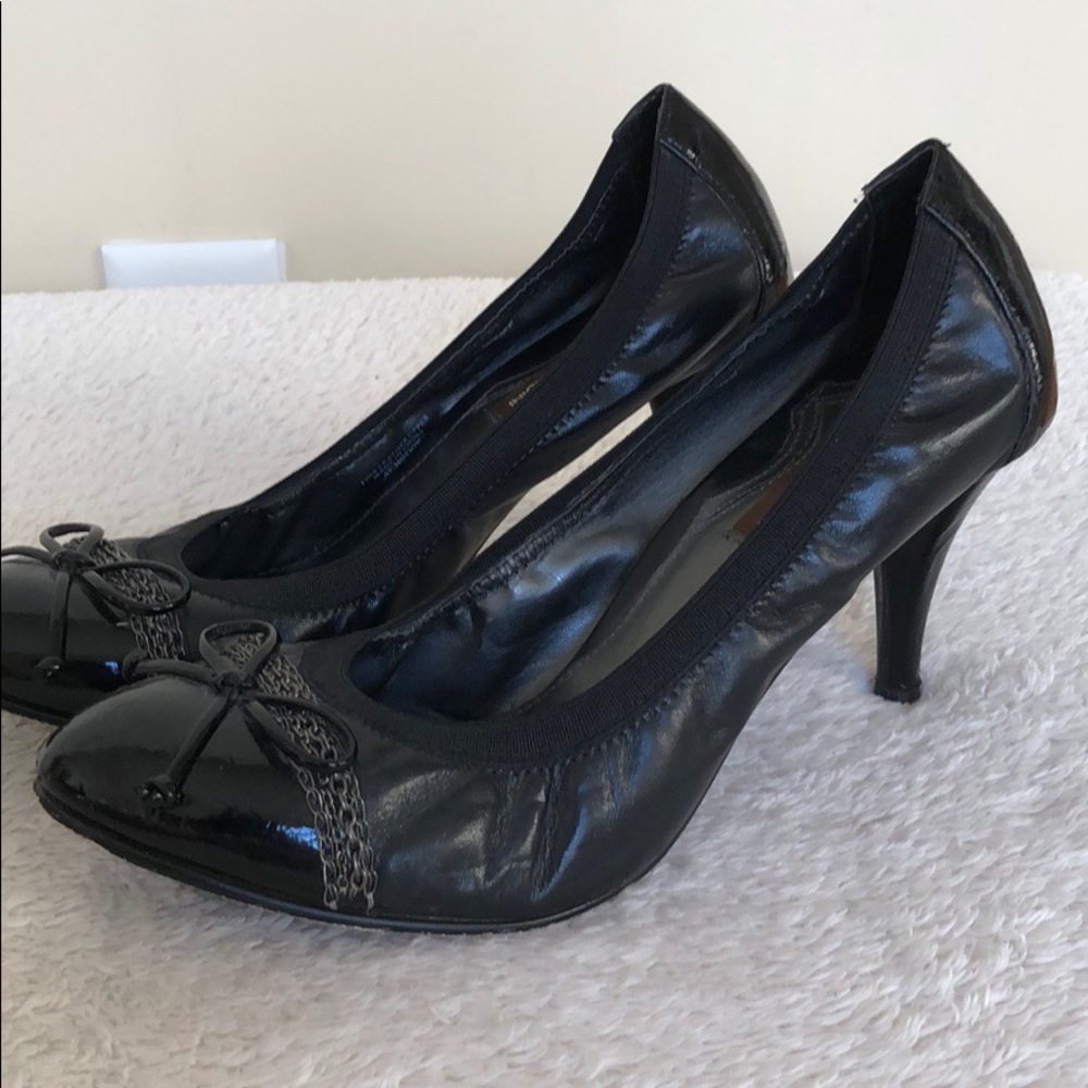 COPY - Adrienne Vittadini Heels